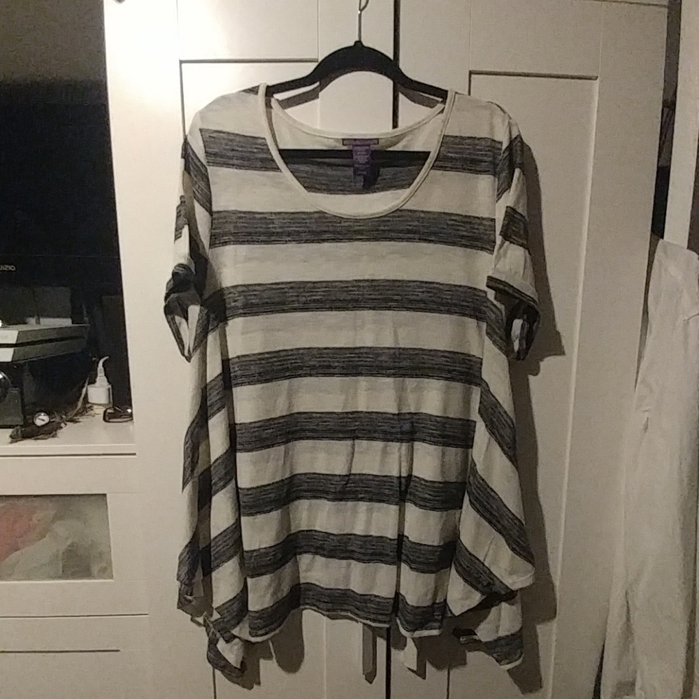 Casual/formal striped shirt